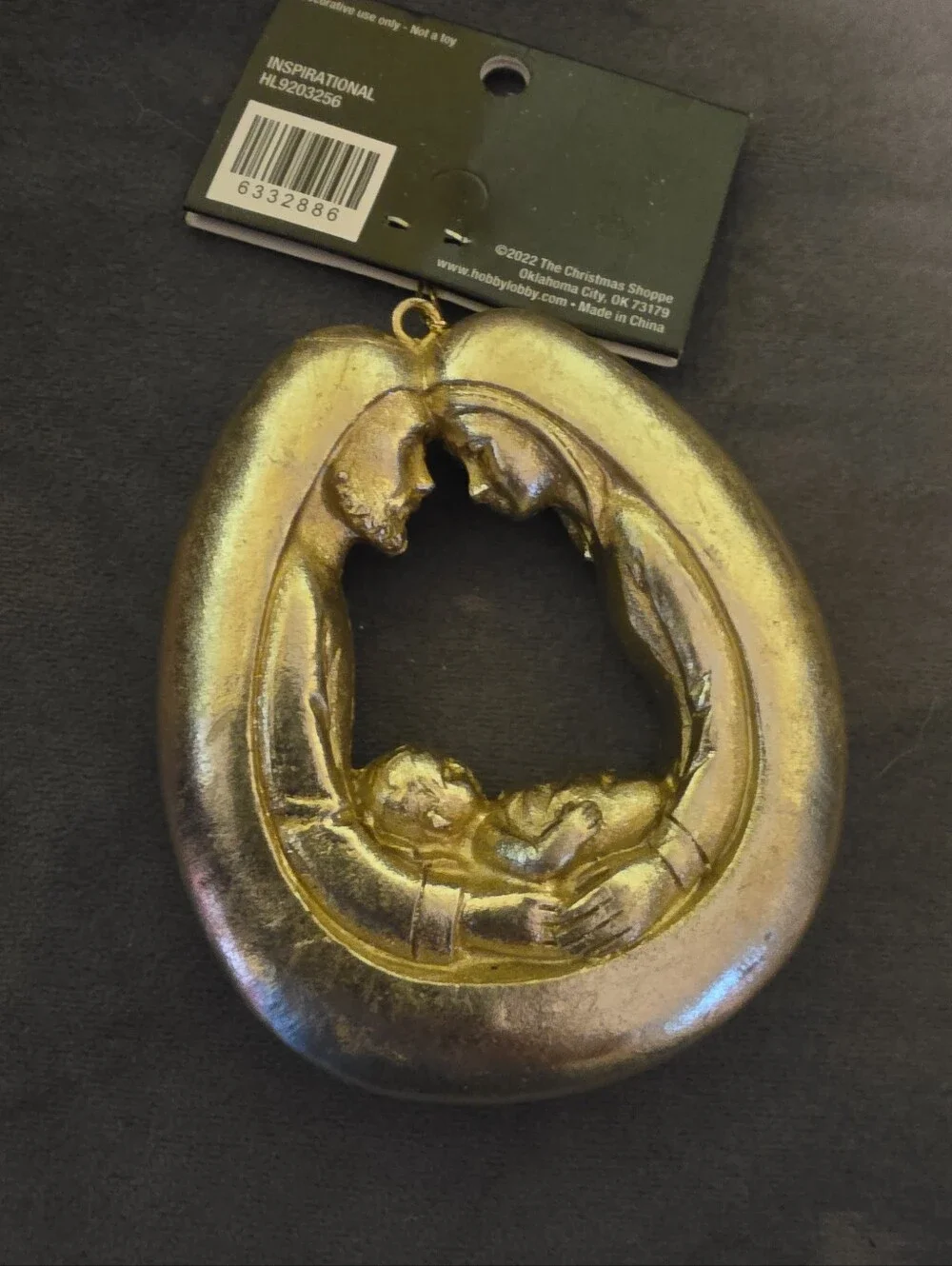 NWT Christmas Shoppe Gold Nativity Christmas Tree Ornament Joseph Mary & Jesus